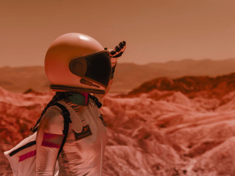 Astronout Saluting Bigdomain.my Malaysia Domain &Amp; Hosting